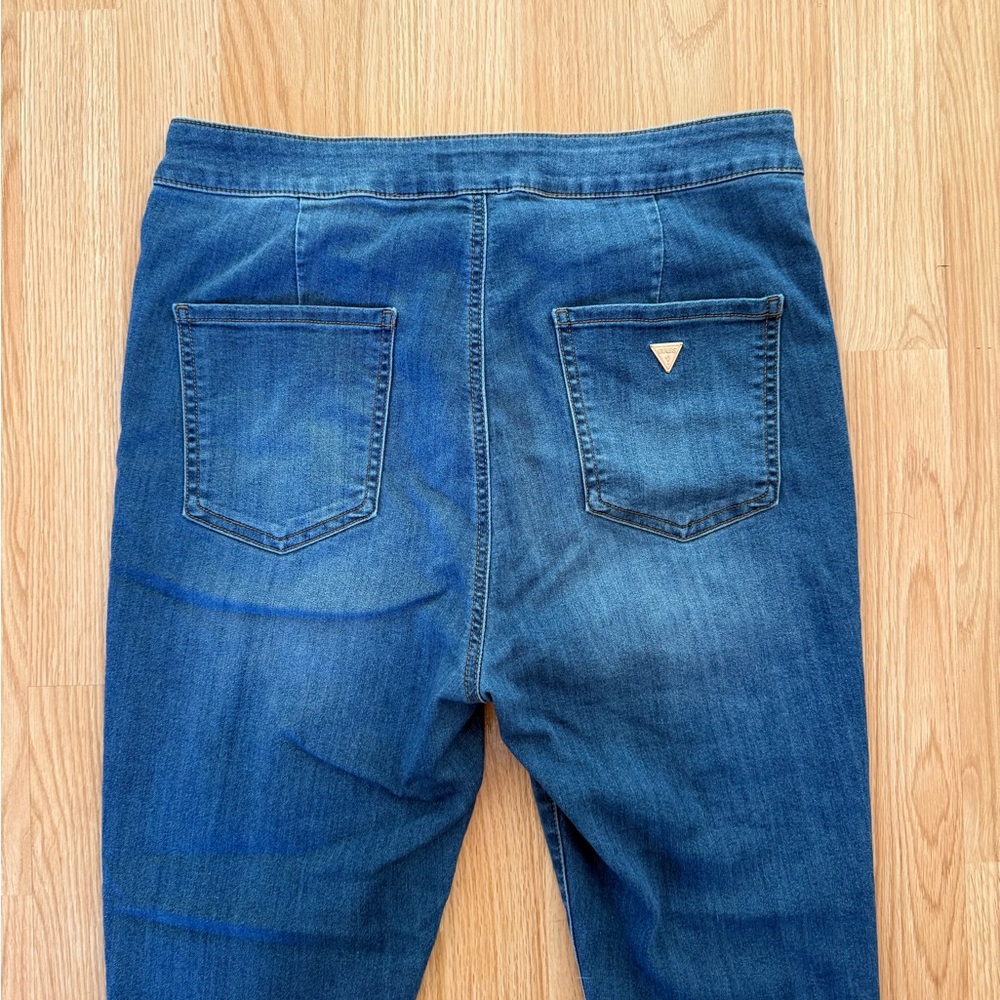 Guess High Rise Blue Jeans - Picture 8 of 11